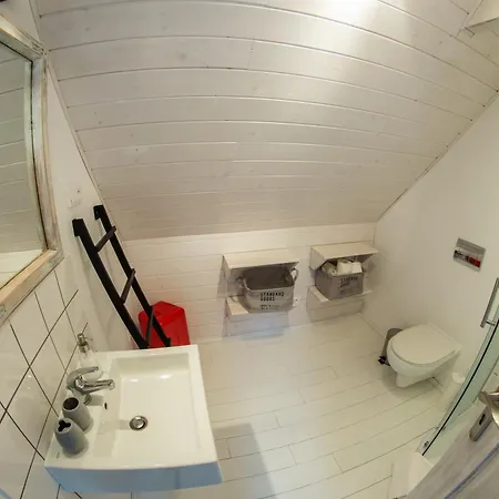 Rum i privatbostad Gosciniec Szuwary