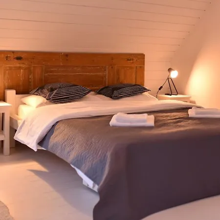 Rum i privatbostad Gosciniec Szuwary Krutyń