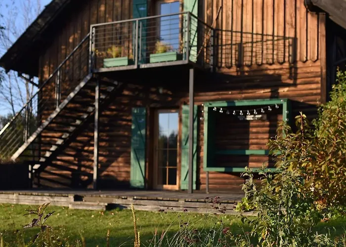 Homestay Gosciniec Szuwary *