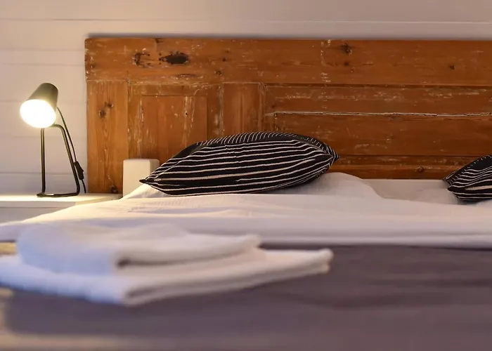 Gosciniec Szuwary Homestay *